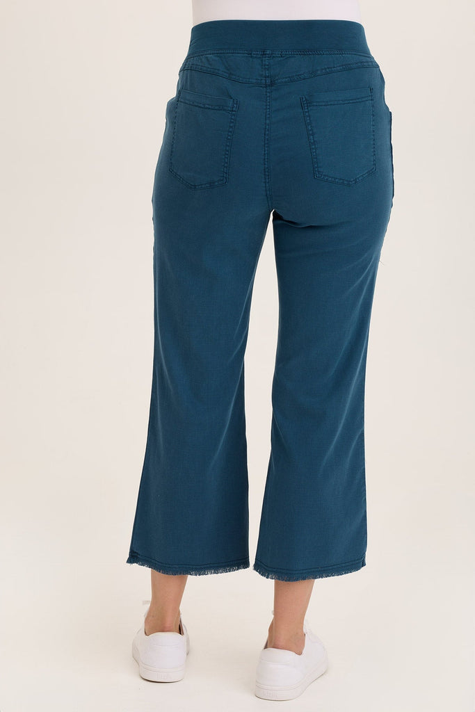 Lorilei Twill Flare Pull-On Pant