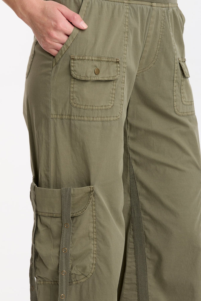 Femke Brio Poplin Cargo Crop