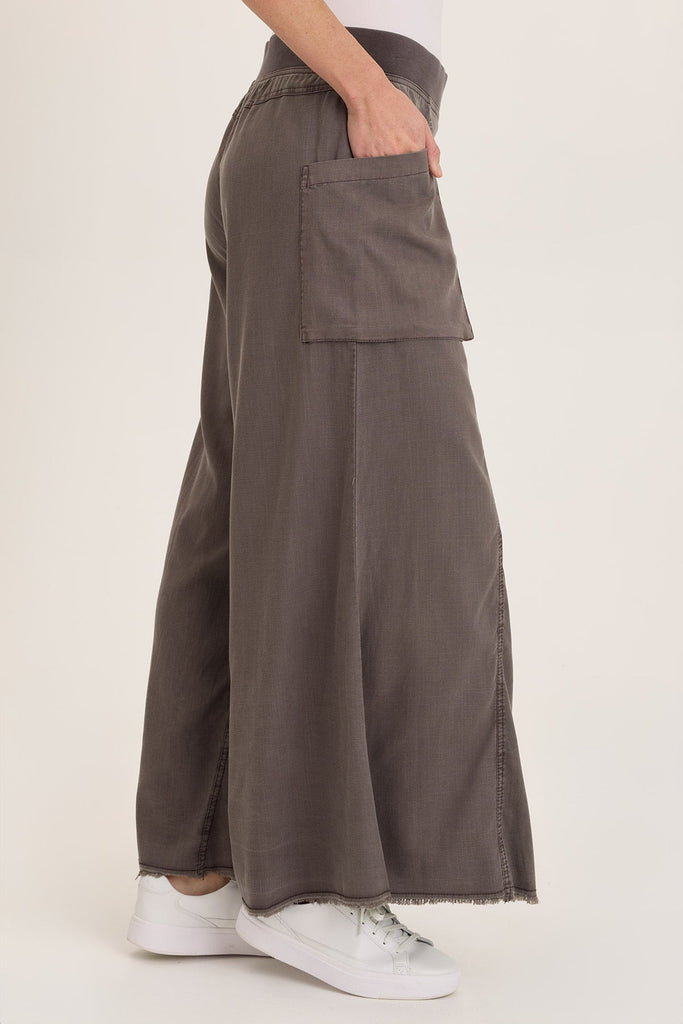 Desoto Ultra-Flare Wide Leg Pocket Trouser